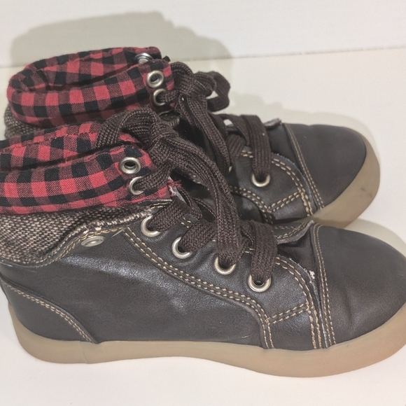 GAP Little Boys Ankle Boots with Plaid Red and Black Ankle Feature Size 9 - Picture 4 of 10